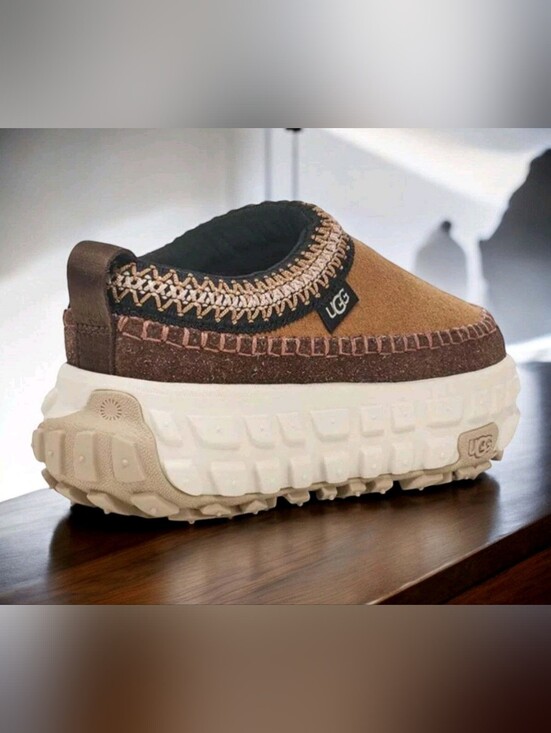 UGG Venture Daze Unisex Tan and Brown Platform Slip-On Suede Sneaker main image 2